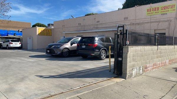 Parking in the rear with gate. Text 626 508 1199 for notary and translation services.