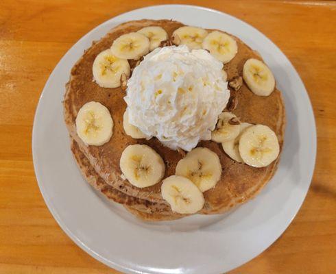 Flapjack's Pancake Cabin in Kodak, Tennessee.  Banana Nut Pancakes