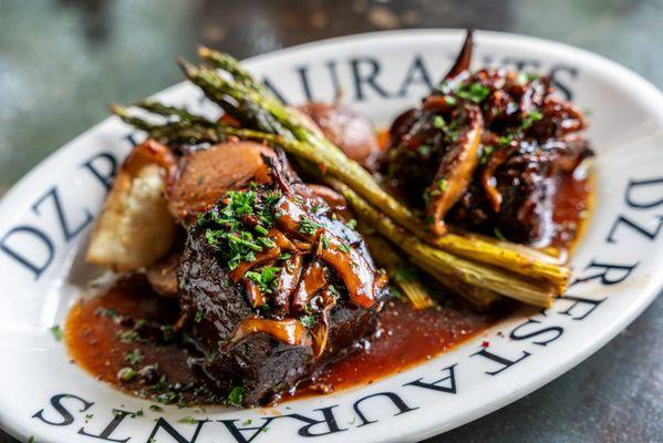 Costolette Brasate - Red wine braised short ribs, wild mushroom demi-glace