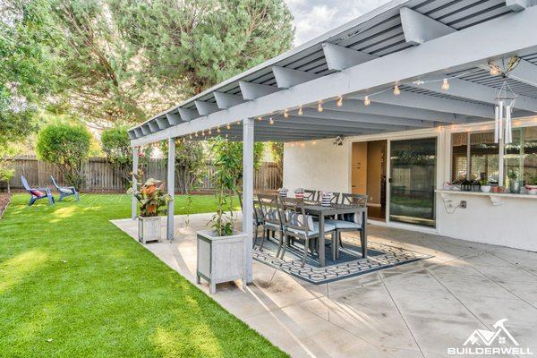 Outdoor living space designed and remodeled buy Builderwell