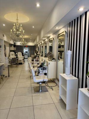 Extension Dreams Salon & Spa