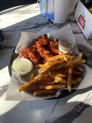 Chicken Tenders Basket tossed in Honey BBQ