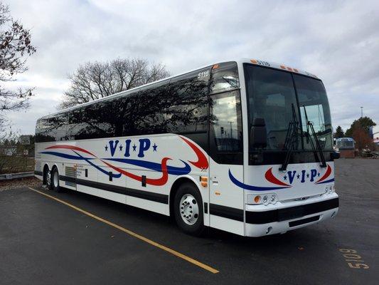 55 Passenger Deluxe Motorcoach