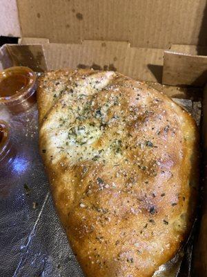 Deluxe Calzone