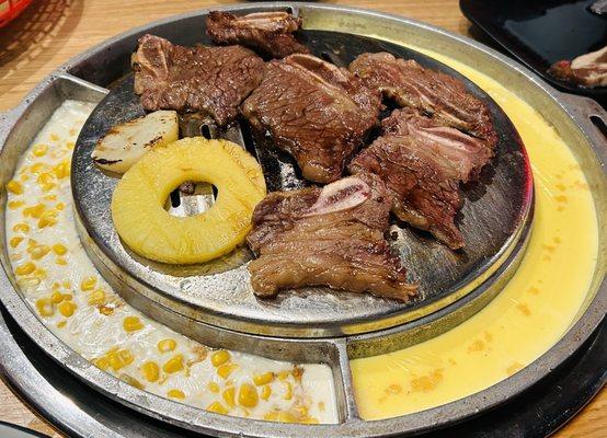 Galibi grilling with cheese corn and steamed egg!