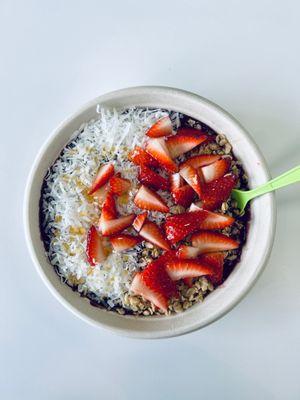 Build your own acai bowl.