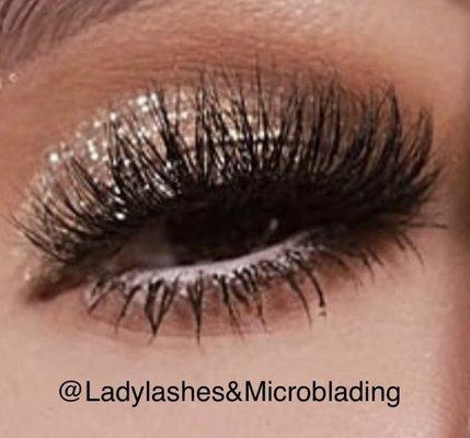 Volume eyelash extensions