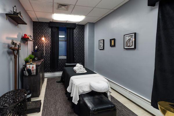 Massage therapy treatment room