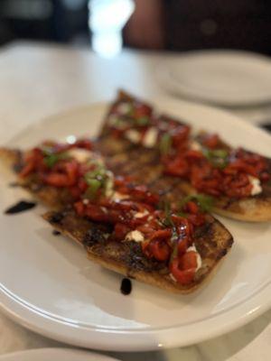 Smoked goat cheese bread