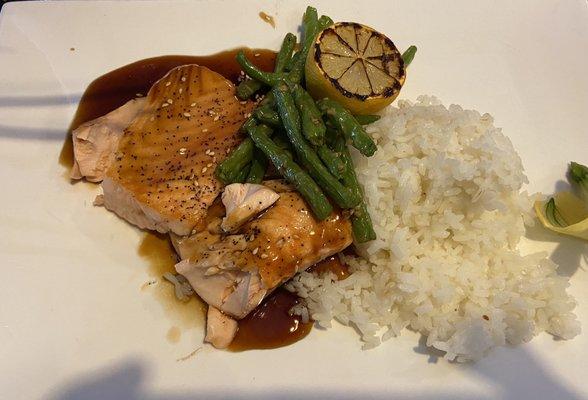 Salmon Teriyaki, green beans