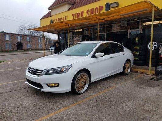 2015 Honda Accord with 20 inch machine and gold face Give us a call!