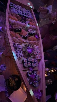 sushi boat