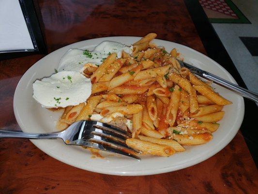 Penne, Meatballs & fresh mozzarella