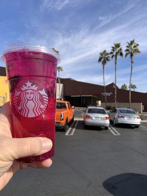 Trenta Mango Dragonfruit