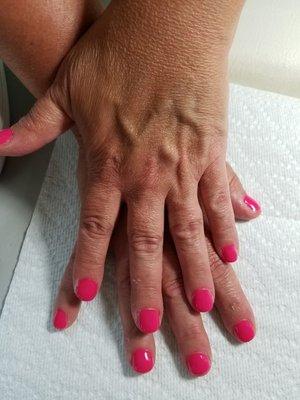 A client's beautifully manicured NATURAL nail with gel polish!