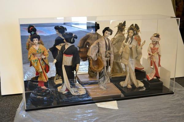 This is a Plexi-Box we made for a table top for a customer recently with five of her Antique Japanese Dolls.