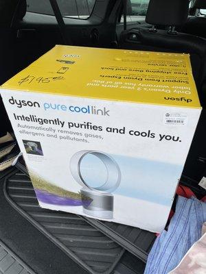 $400 dyson fan priced at $195 and 20% off since it was Saturday!! Score!!!