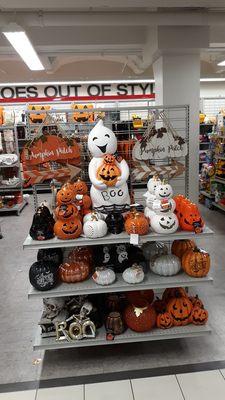 Great display for Halloween and Harvest