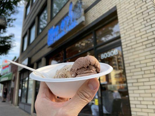 Coffee chip and bittersweet chocolate ice cream.