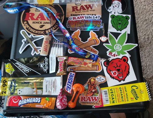 4/20 swag bag, nice.