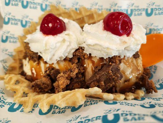 TLO'S Taco Sundae 7.5.24 ~ Peanut Butter Explosion & Salted Caramel Pretzel Ice Creams w/Caramel & PB Cup toppings w/Whip & Cherries