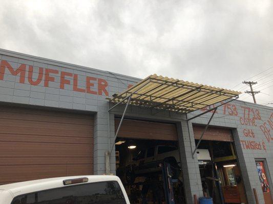 Discount Muffler Shop