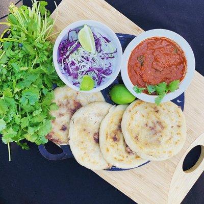 Revuelta Pupusa