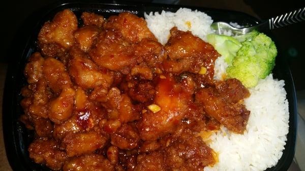 General Tsos Dinner Combo sub white rice and spring roll about $8 delivery took 45min but still hot and delicious!