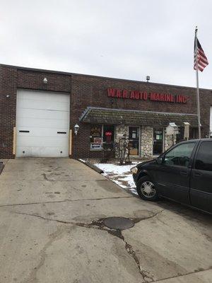 Front Entrance to W.A.R Auto Marine