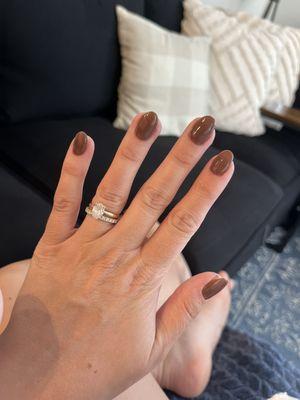 Brown fall nails