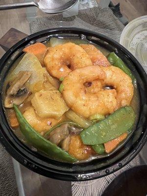 Curry shrimp with onions