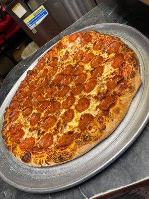 Large Pepperoni Pizza