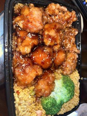 General Tso's Chicken combo