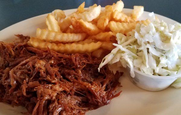 Very nice pulled pork lunch platter @ $10.