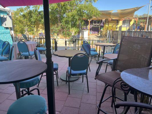 Patio seating in the Shops at Zannys