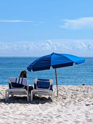 Same beach area as the Fontainbleau, but astonishingly less hectic since this is such a much smaller and mellower hotel.