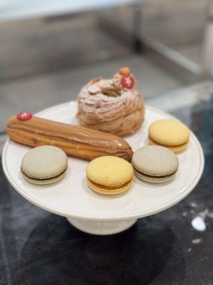 Paris Brest, Eclair, Macarons