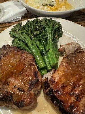 Pork porterhouse with broccolini