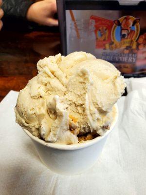 Butter Pecan & Salty Caramel Ice Cream