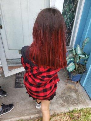 Happy daughter with the perfect red she wanted on her hair!