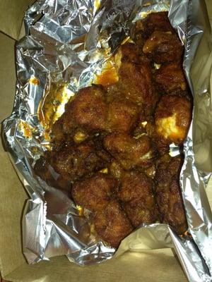 Hot garlic boneless wings