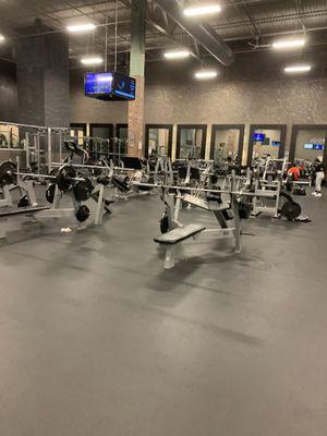 This is the gym on a Sunday morning when all of the partiers are sleeping off their weekends. It's honestly the best time to go.