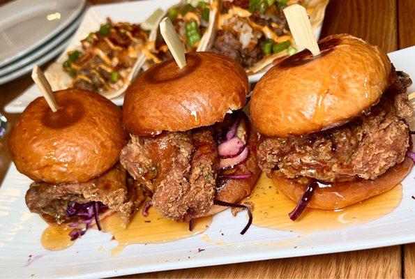 Spicy Sesame Chicken Sliders