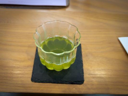 The fantastic, umami "Jewel Dew" that will change your life as a tea drinker.