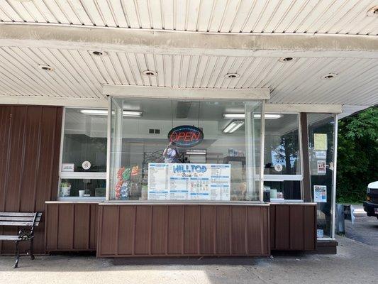 Truly old fashion mom & pop dairy and sandwich stop. Yum!!!