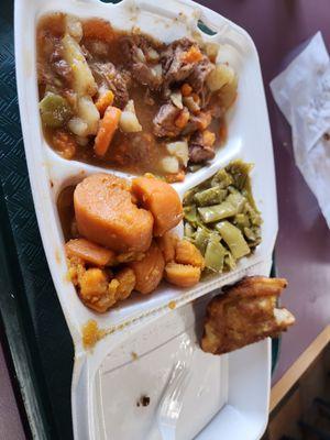 Stew beef, yams, green beans, corn bread.