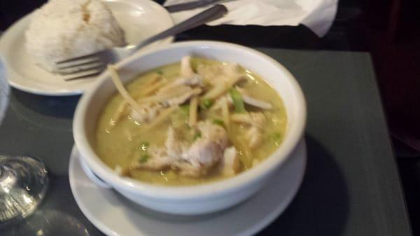 Green curry! Slightly insipid. But treated quite good.