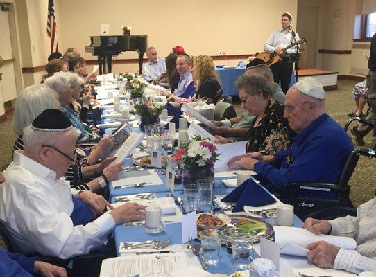 Willow Towers celebrates the Seder with residents, families and friends.