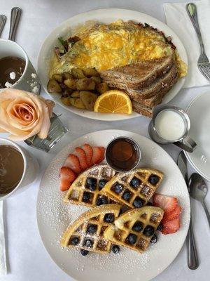 Crispy Belgium Waffles Breakfast and omelette