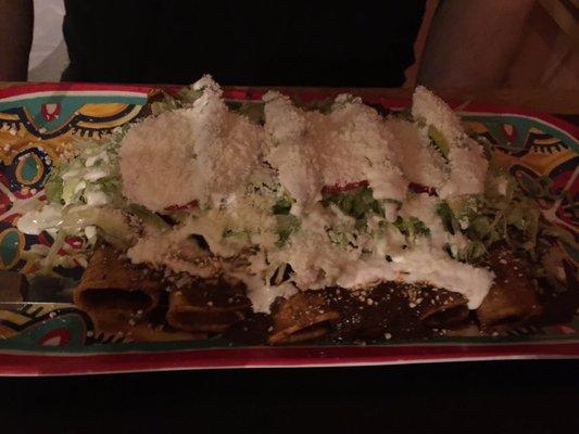 Enchiladas Mole